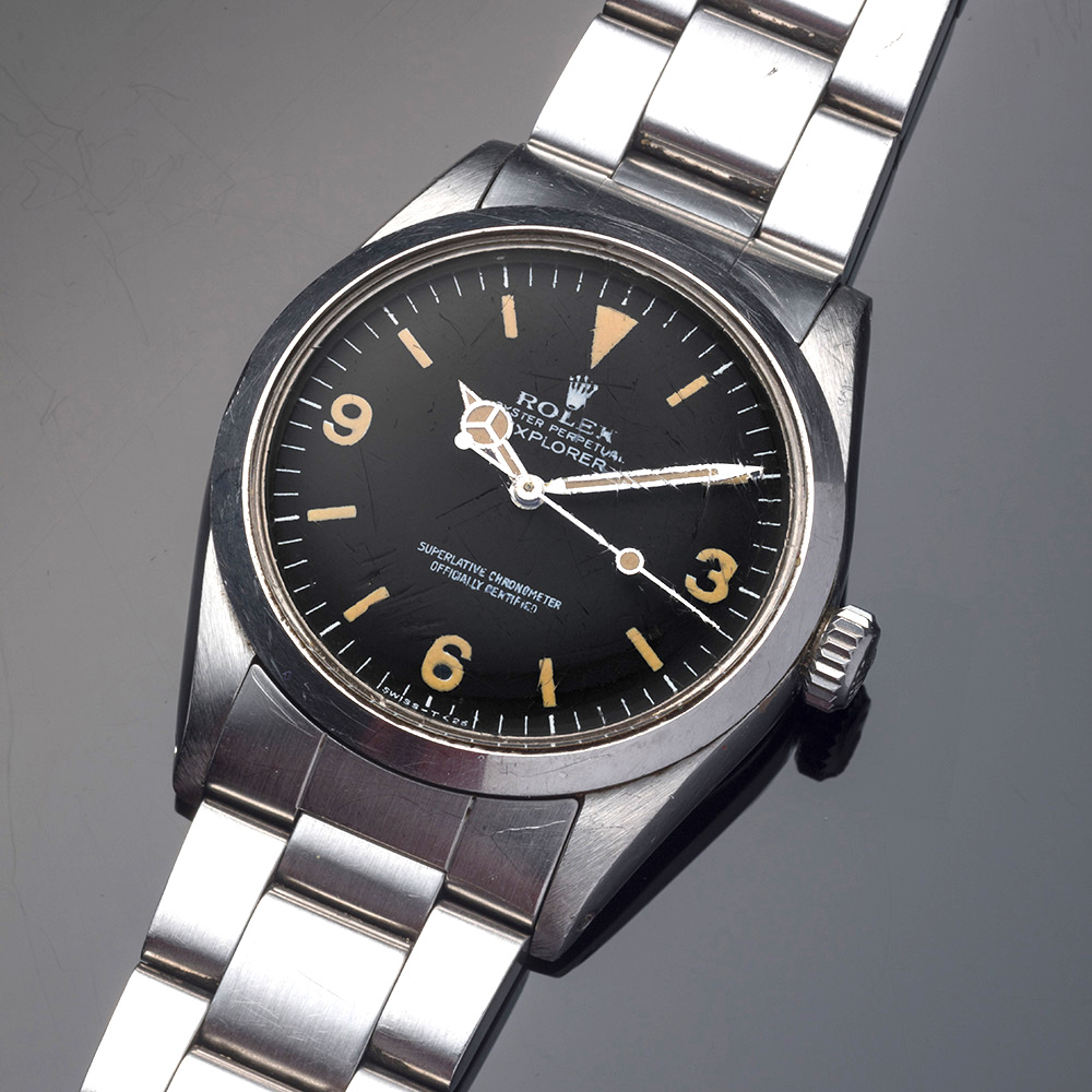 Rolex Military Explorer Bund button image