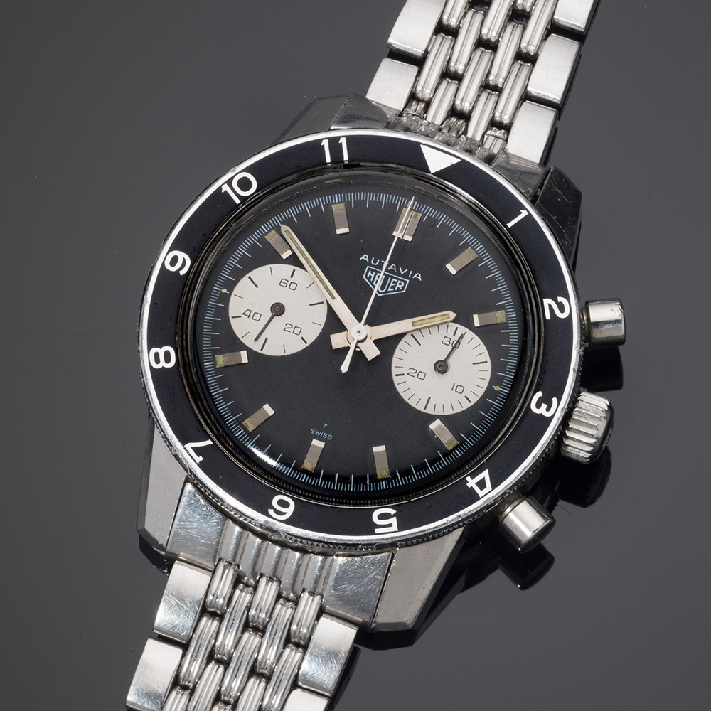 Heuer Autavia button image