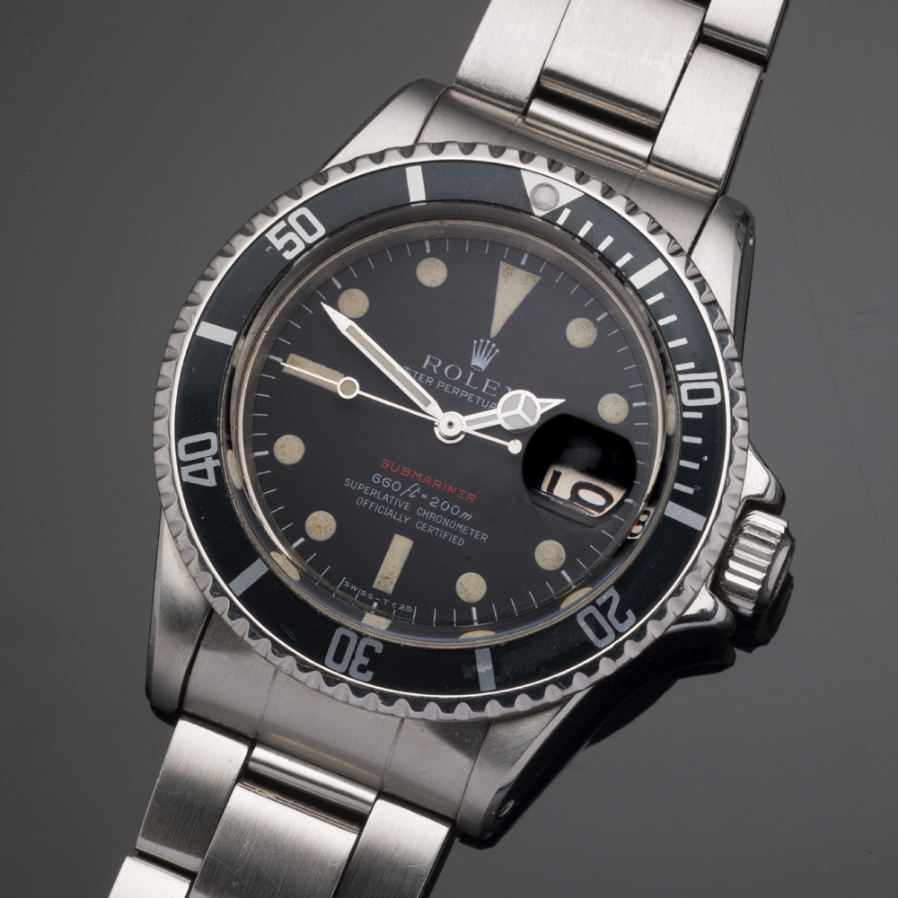 Rolex Red Submariner button image