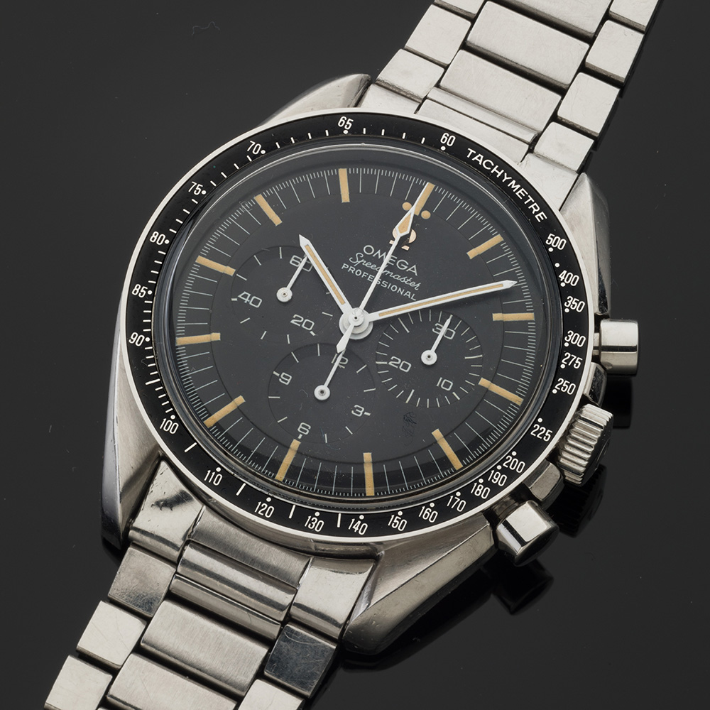 Omega Speedmaster button image