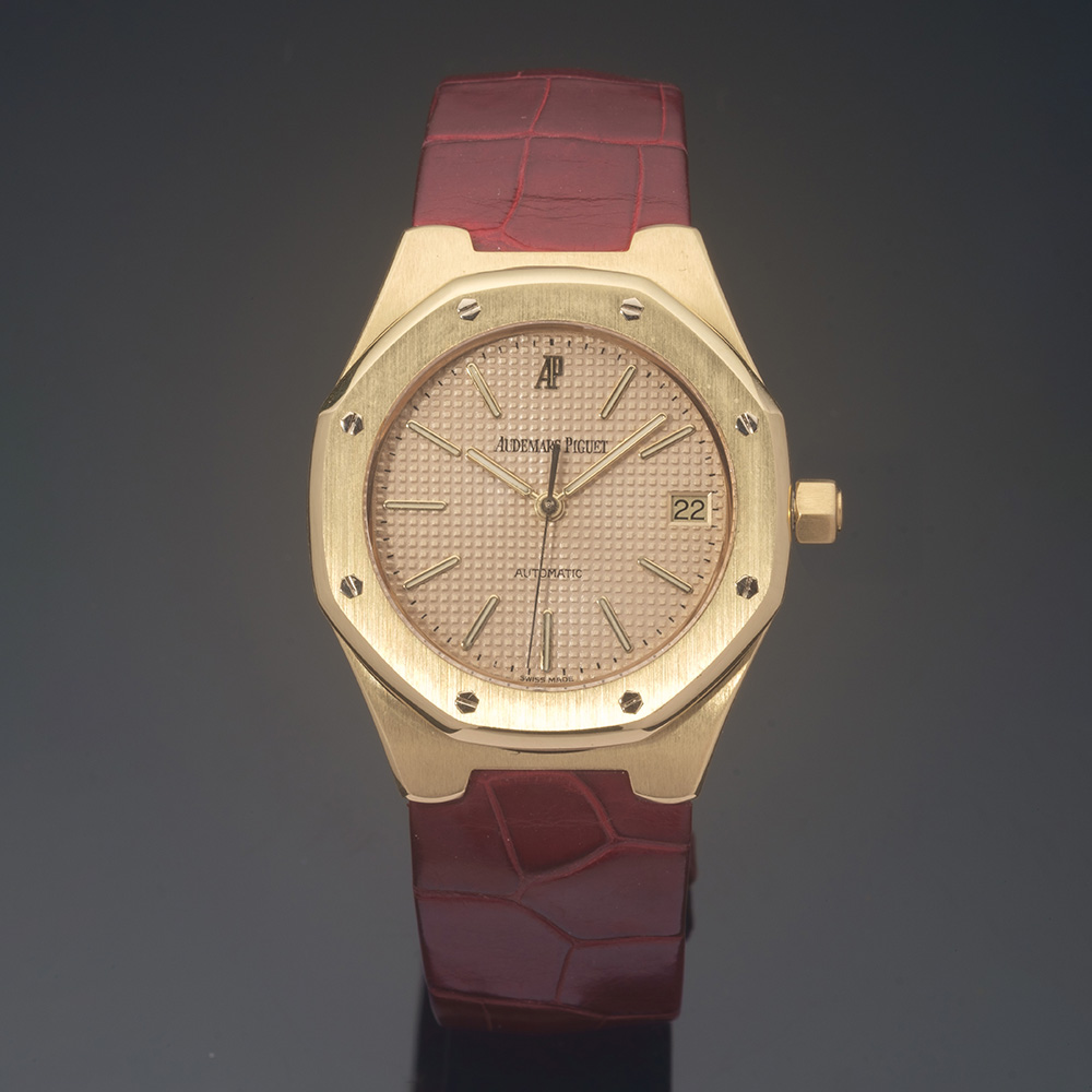 Audemars Piguet button image