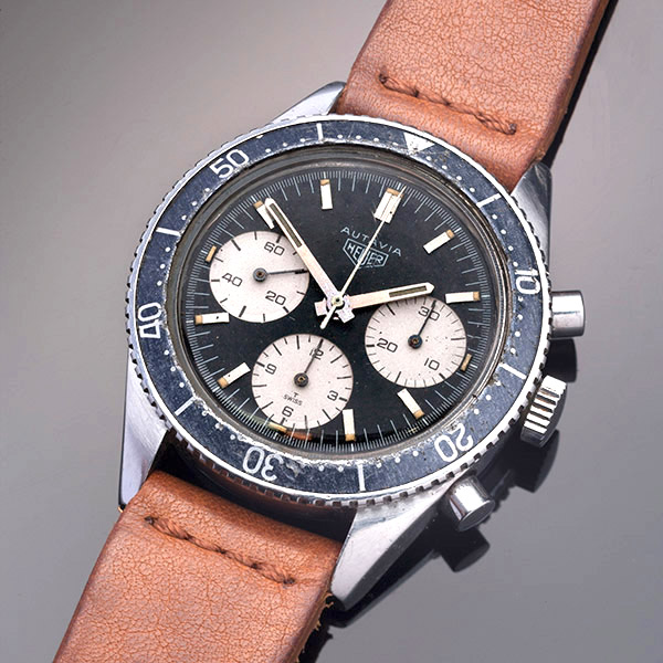 Heuer Autavia Transitional button image